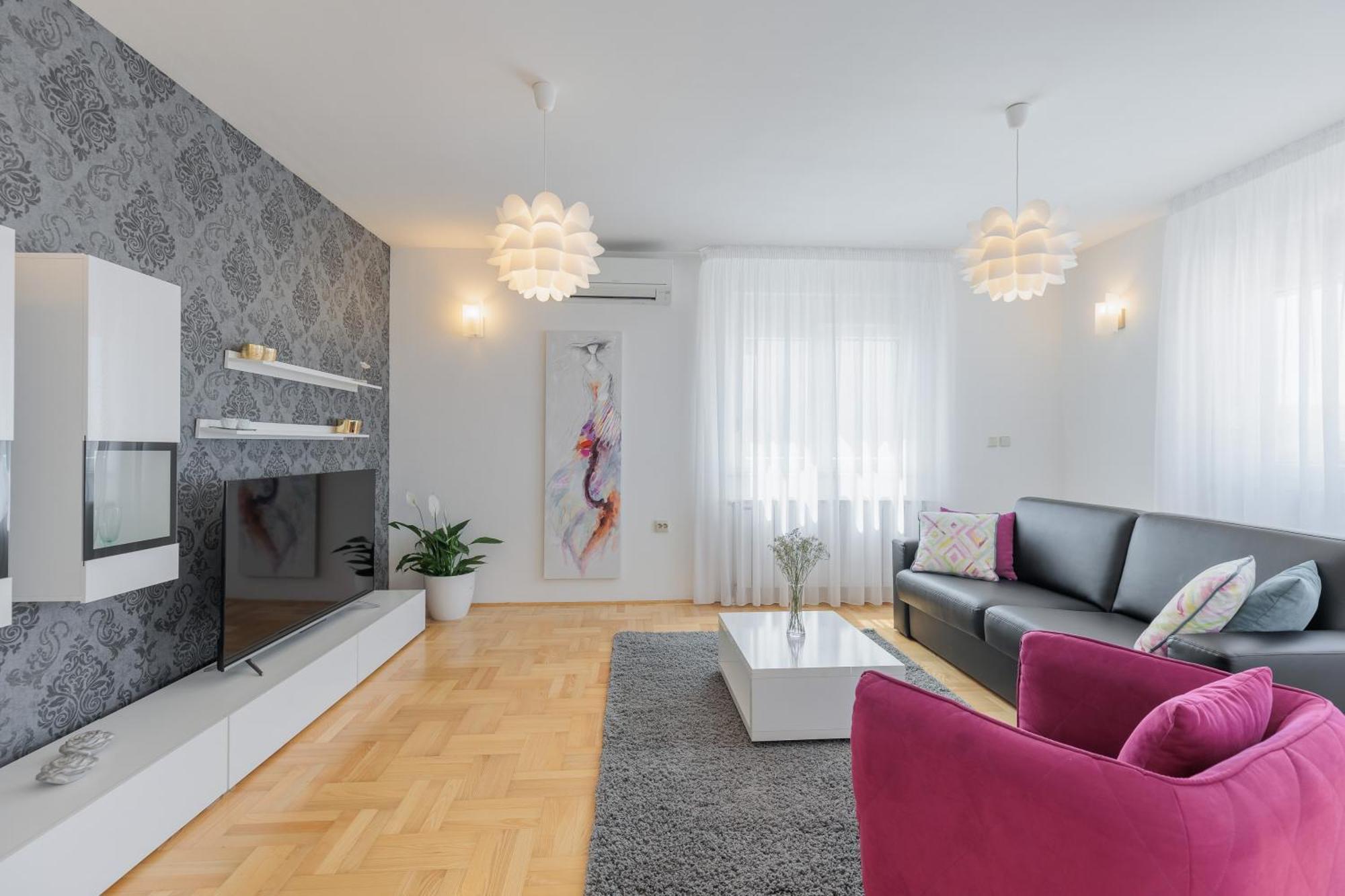Rusula Apartment