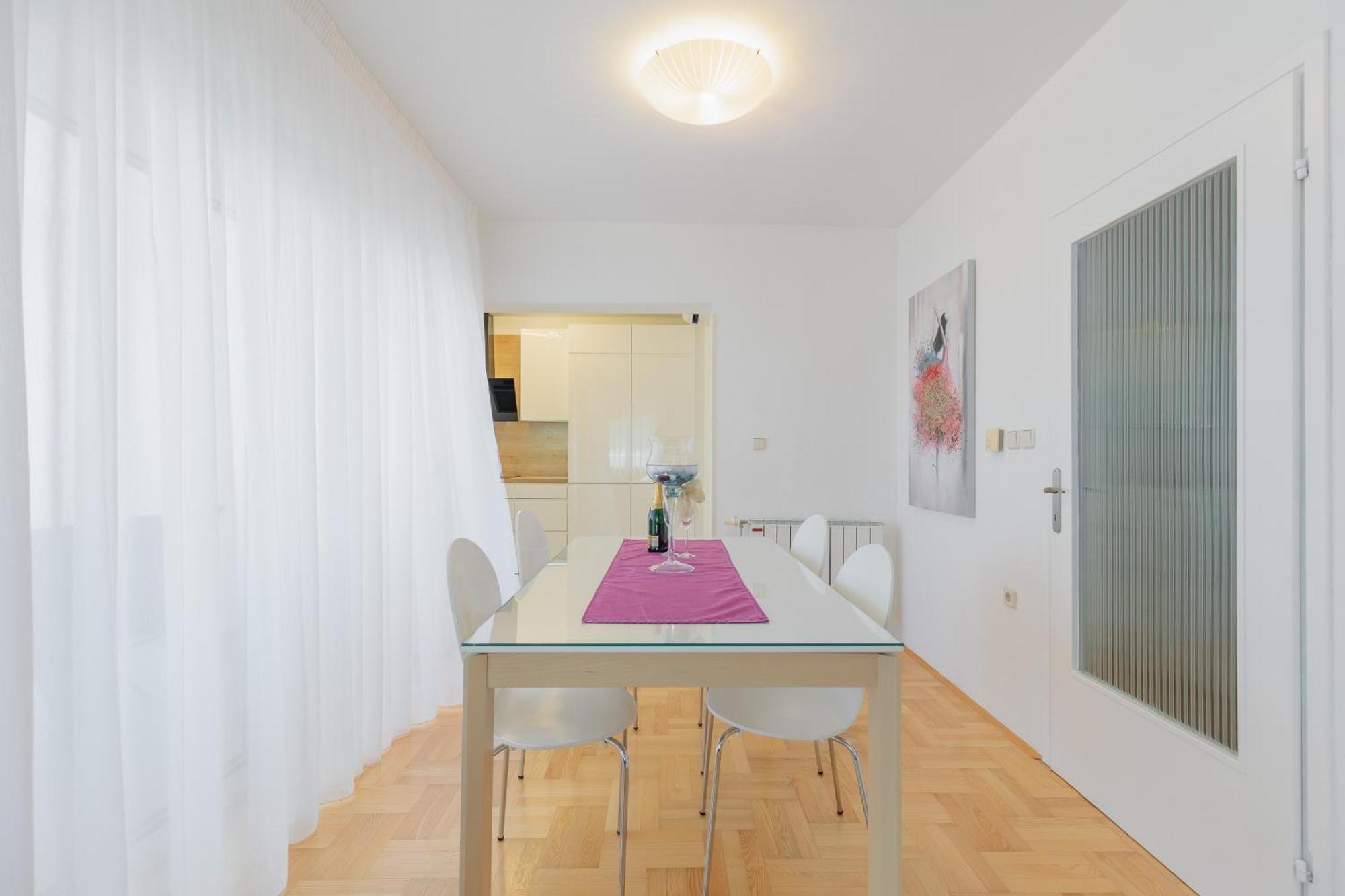 Apartment Rusula *