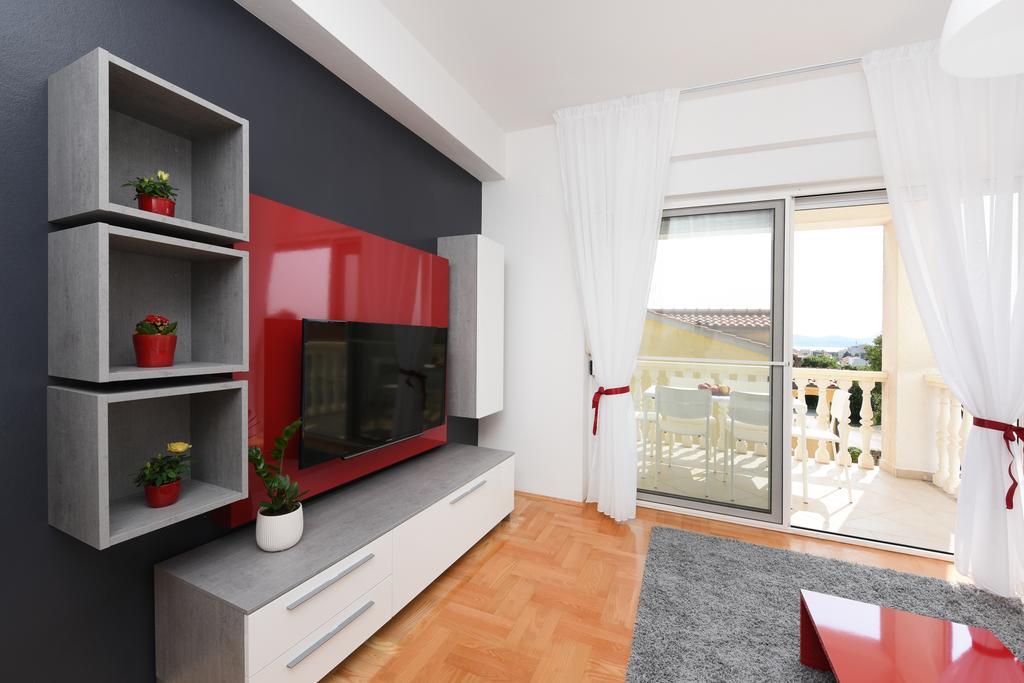 Rusula Apartment *